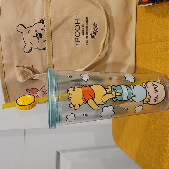 Winnie the Pooh Bundle -  Tote bag (NWOT) & Cup & 2 Pair Socks NWT & palette - Picture 8 of 13